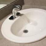 Umywalka podblatowa - nowoczesny i praktyczny element wyposażenia łazienki